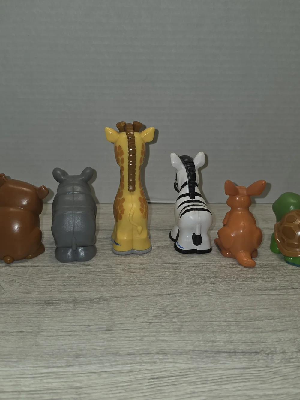Fisher Price Little People Safari Zoo Animals Collection 6 Pack